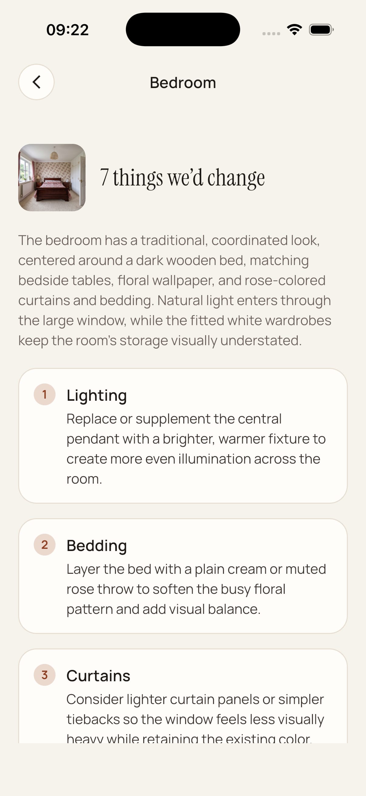 The Roomalune app showing written design recommendations for a room